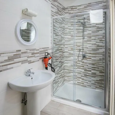 Opera Principe Umberto Guest house 3*