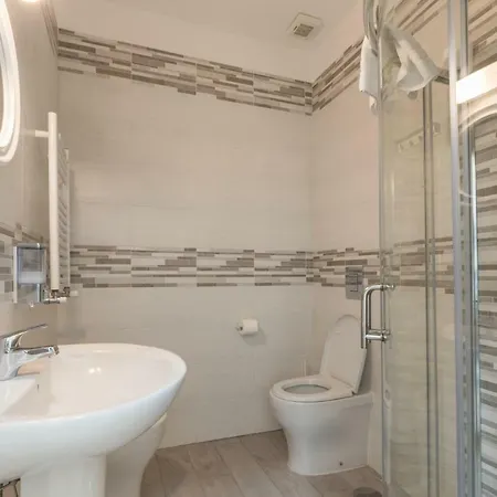 Opera Principe Umberto Guest house