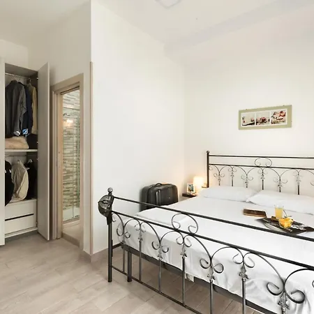 Opera Principe Umberto 3* Nápoly