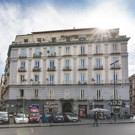 Vendégház Opera Principe Umberto Nápoly